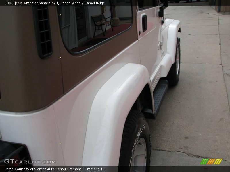 Stone White / Camel Beige 2002 Jeep Wrangler Sahara 4x4
