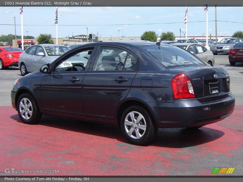 Midnight Gray / Gray 2001 Hyundai Elantra GLS