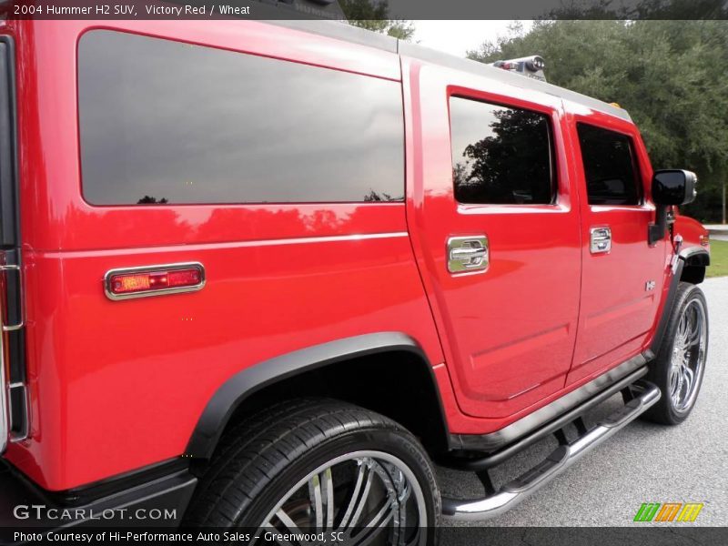 Victory Red / Wheat 2004 Hummer H2 SUV