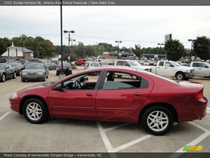 Inferno Red Tinted Pearlcoat / Dark Slate Gray 2002 Dodge Intrepid SE
