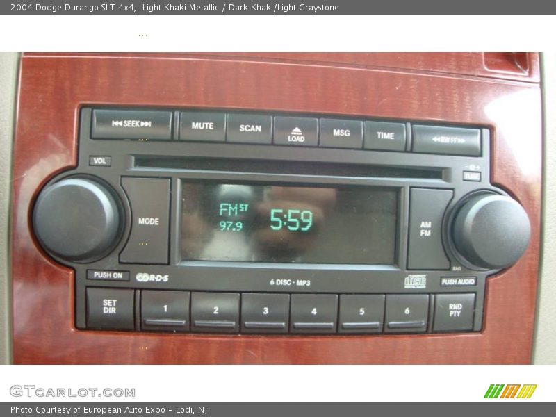 Light Khaki Metallic / Dark Khaki/Light Graystone 2004 Dodge Durango SLT 4x4