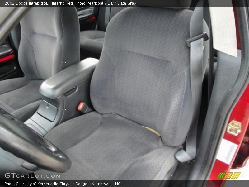 Inferno Red Tinted Pearlcoat / Dark Slate Gray 2002 Dodge Intrepid SE