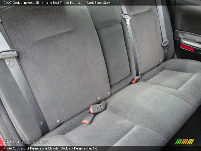 Inferno Red Tinted Pearlcoat / Dark Slate Gray 2002 Dodge Intrepid SE