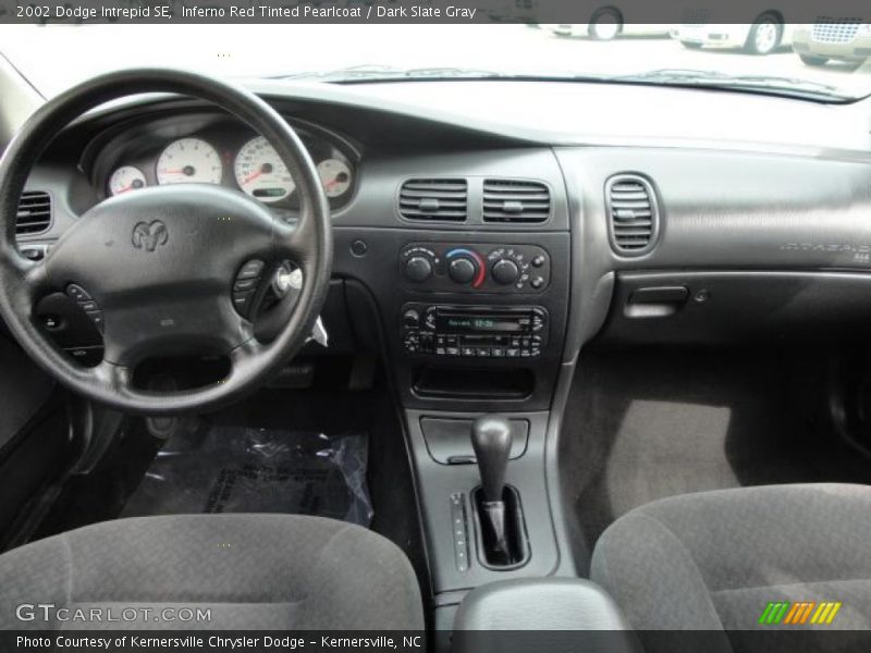 Inferno Red Tinted Pearlcoat / Dark Slate Gray 2002 Dodge Intrepid SE