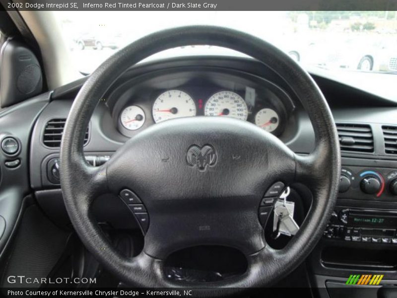 Inferno Red Tinted Pearlcoat / Dark Slate Gray 2002 Dodge Intrepid SE