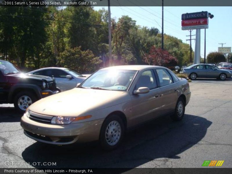 Medium Gold / Tan 2001 Saturn L Series L200 Sedan