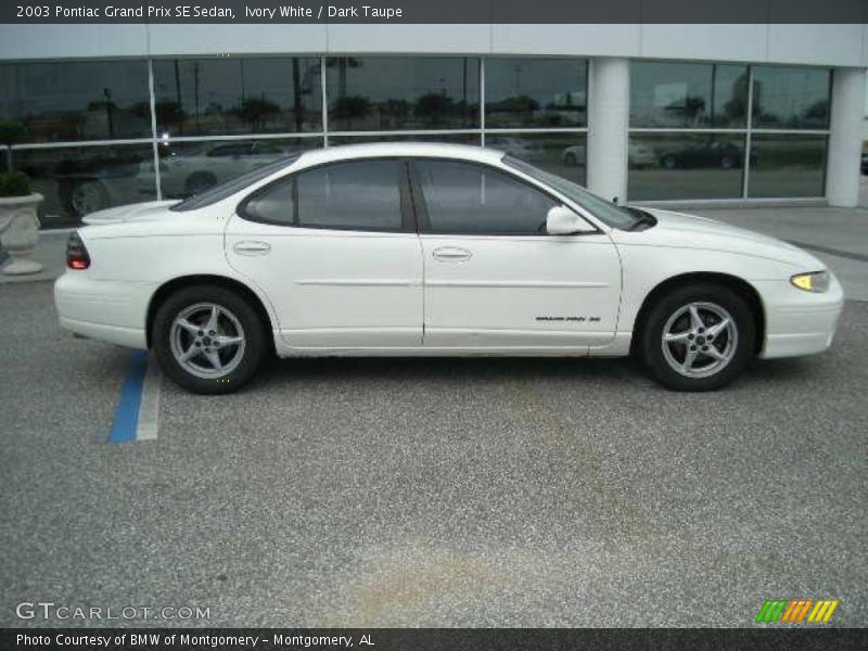 Ivory White / Dark Taupe 2003 Pontiac Grand Prix SE Sedan