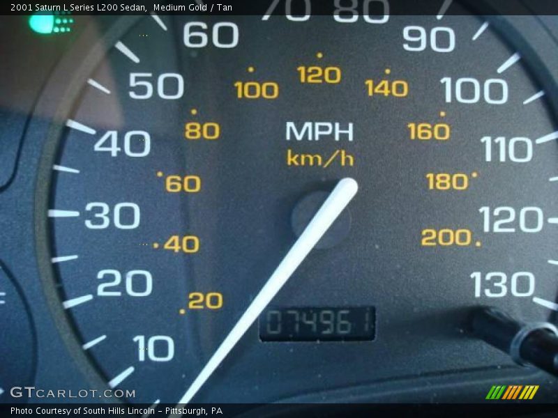Medium Gold / Tan 2001 Saturn L Series L200 Sedan
