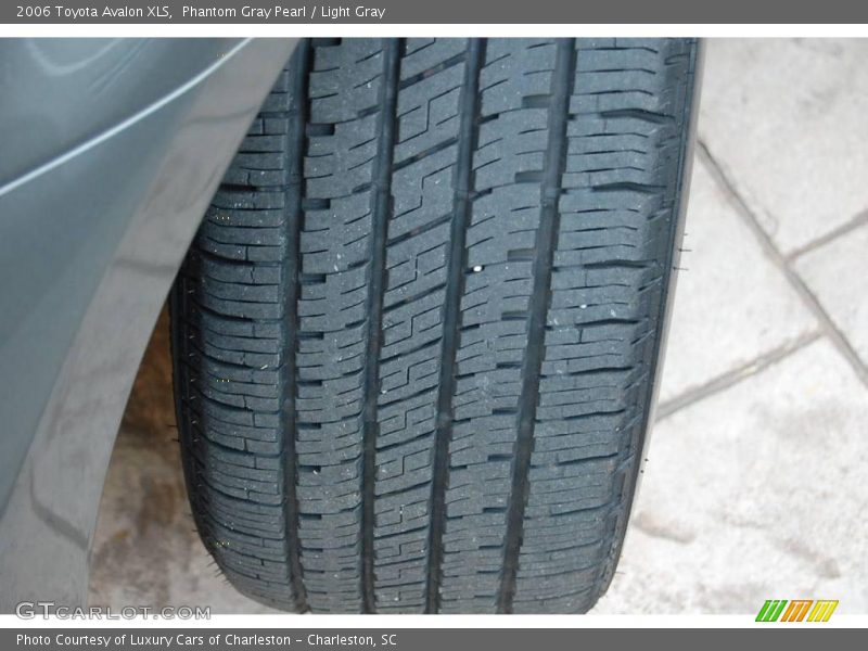 Phantom Gray Pearl / Light Gray 2006 Toyota Avalon XLS