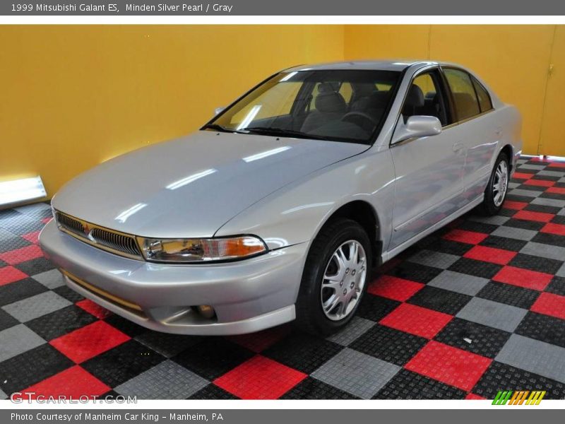 Minden Silver Pearl / Gray 1999 Mitsubishi Galant ES
