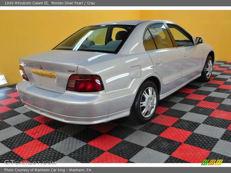 Minden Silver Pearl / Gray 1999 Mitsubishi Galant ES