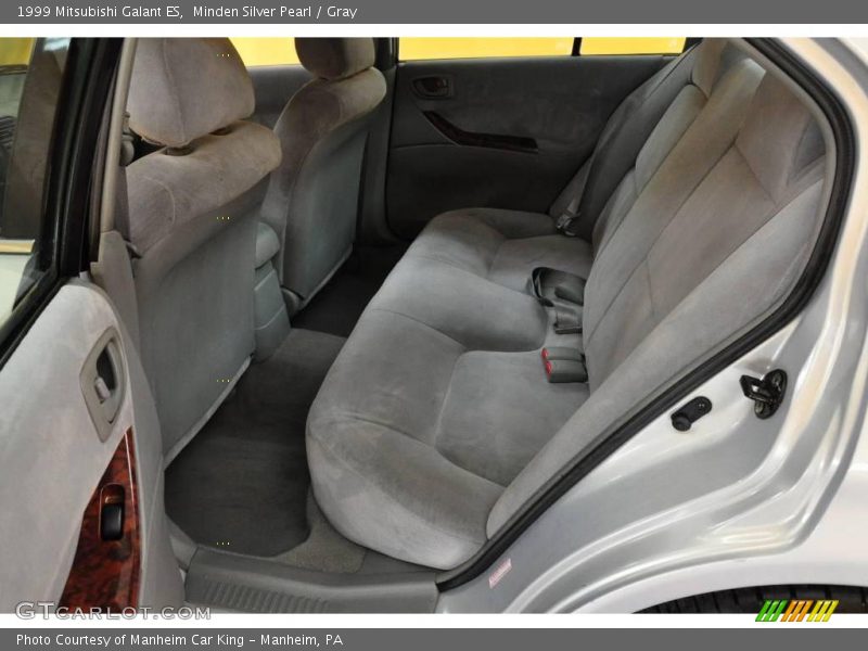 Minden Silver Pearl / Gray 1999 Mitsubishi Galant ES