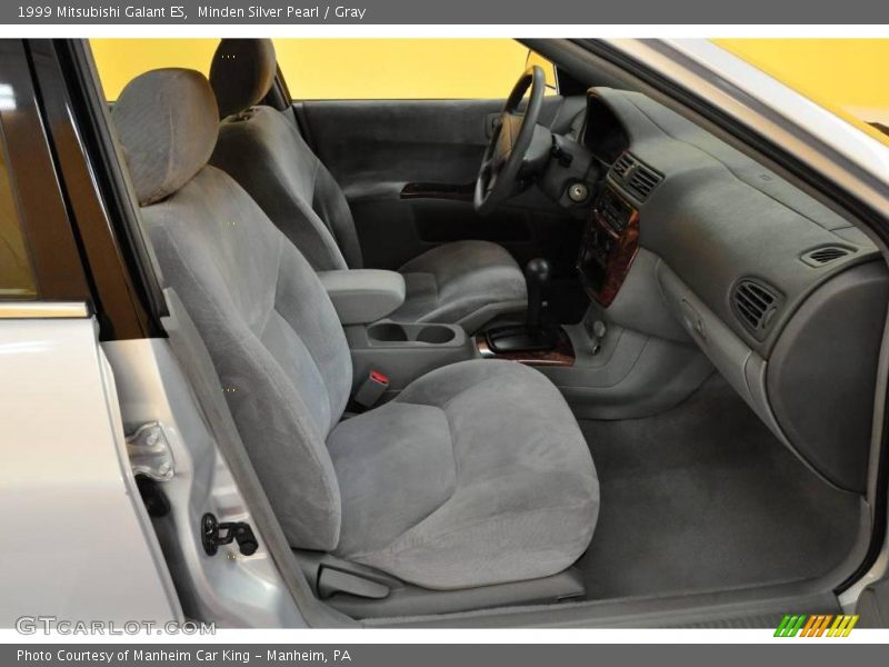 Minden Silver Pearl / Gray 1999 Mitsubishi Galant ES