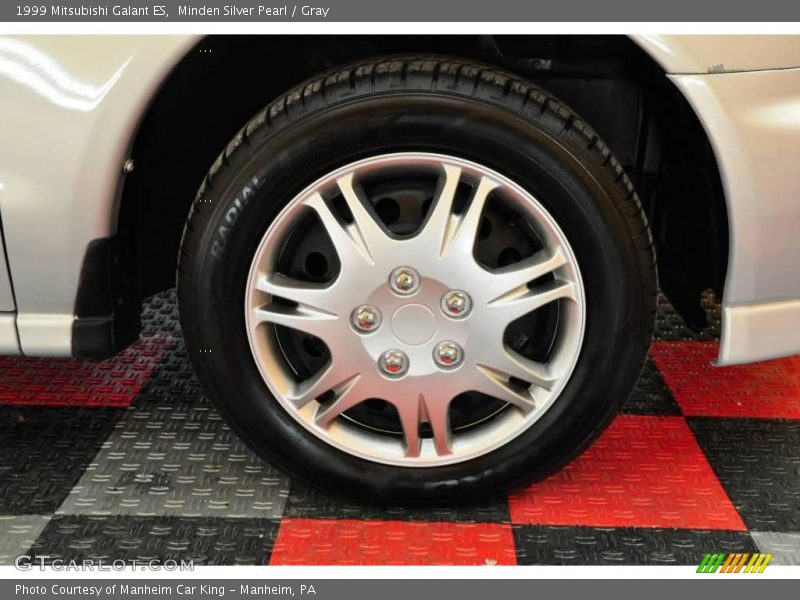 Minden Silver Pearl / Gray 1999 Mitsubishi Galant ES