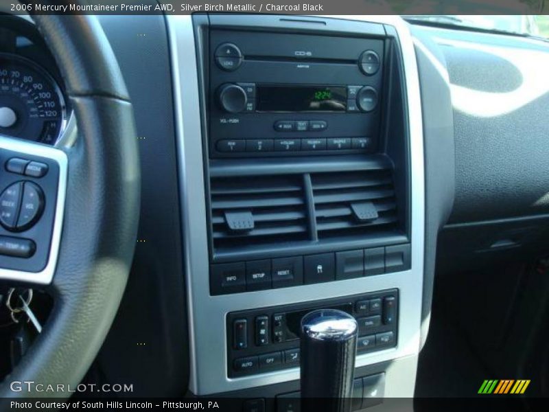Silver Birch Metallic / Charcoal Black 2006 Mercury Mountaineer Premier AWD