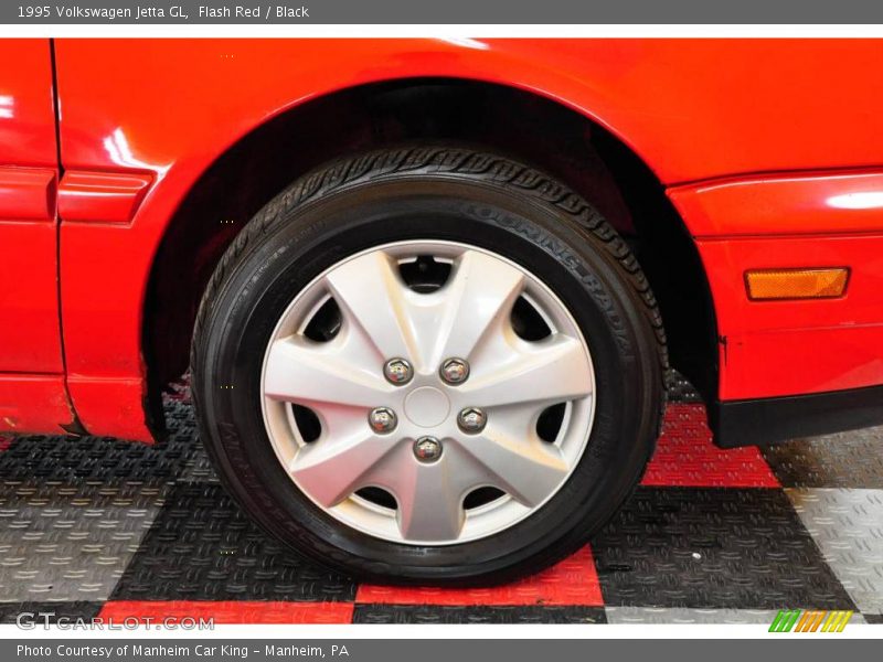 Flash Red / Black 1995 Volkswagen Jetta GL