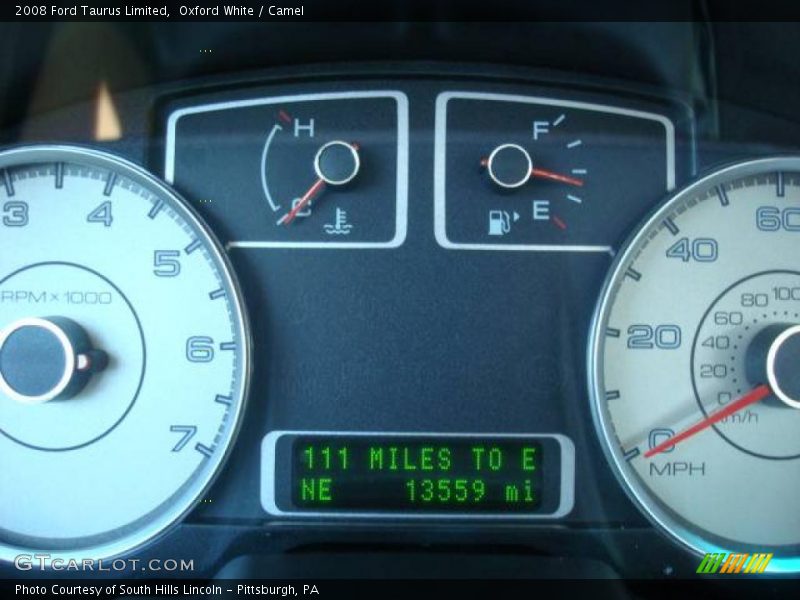 Oxford White / Camel 2008 Ford Taurus Limited