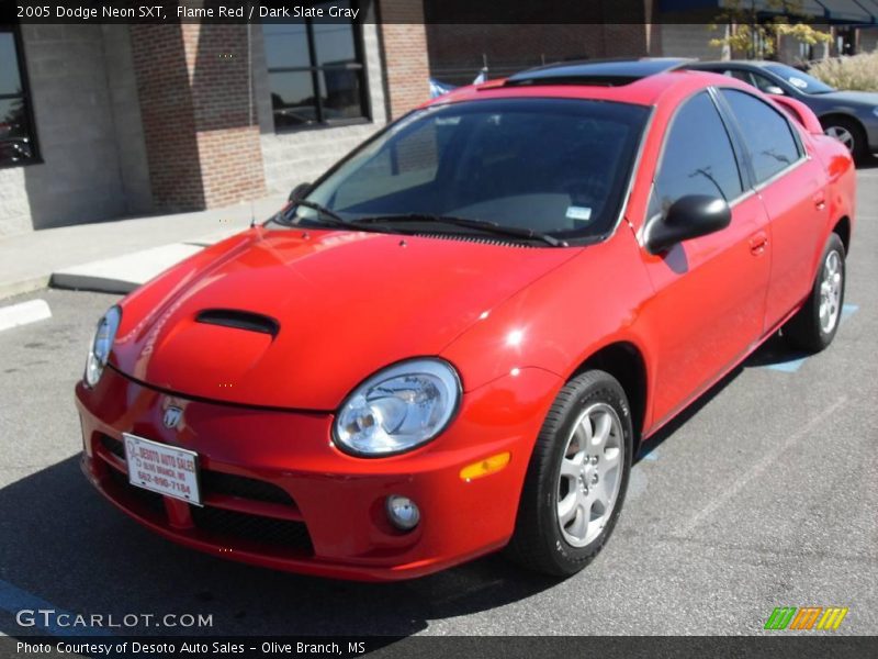 Flame Red / Dark Slate Gray 2005 Dodge Neon SXT