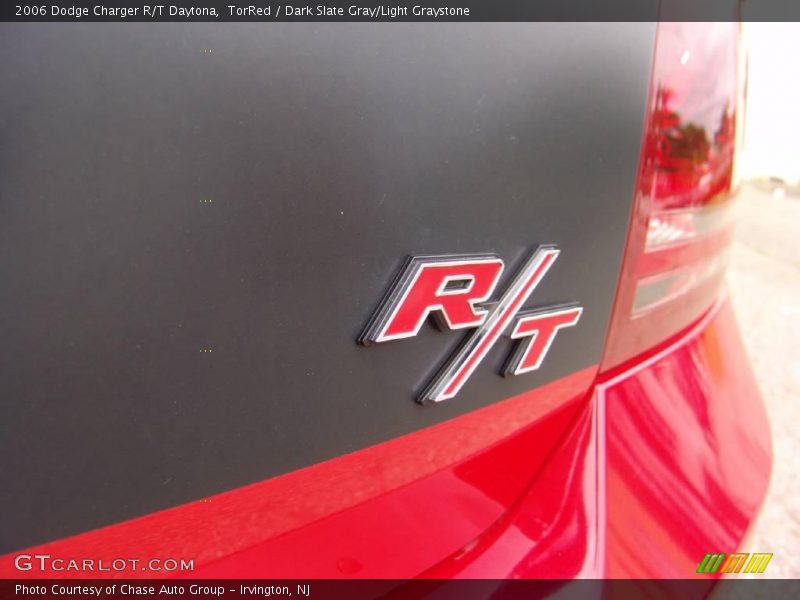 TorRed / Dark Slate Gray/Light Graystone 2006 Dodge Charger R/T Daytona