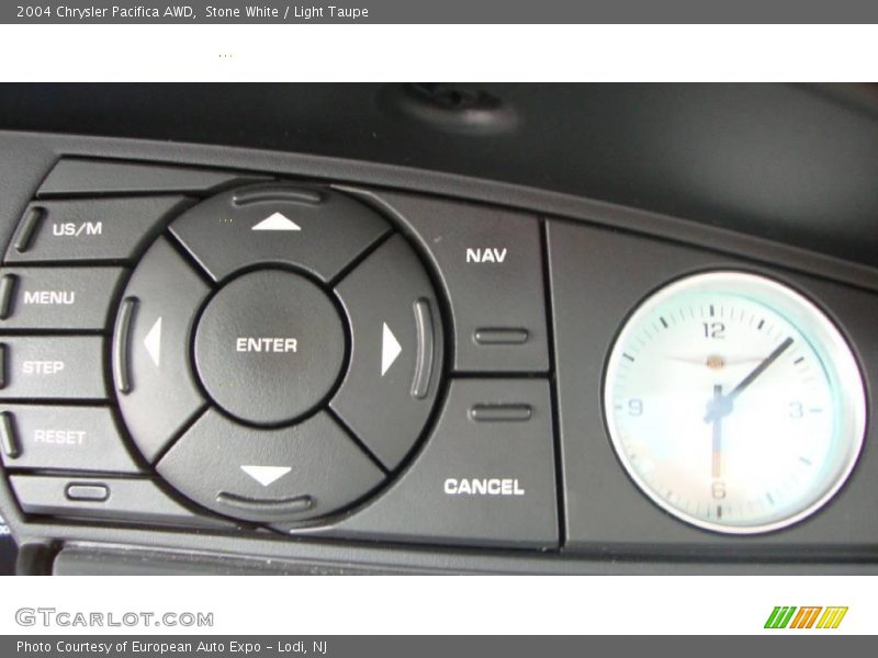 Stone White / Light Taupe 2004 Chrysler Pacifica AWD