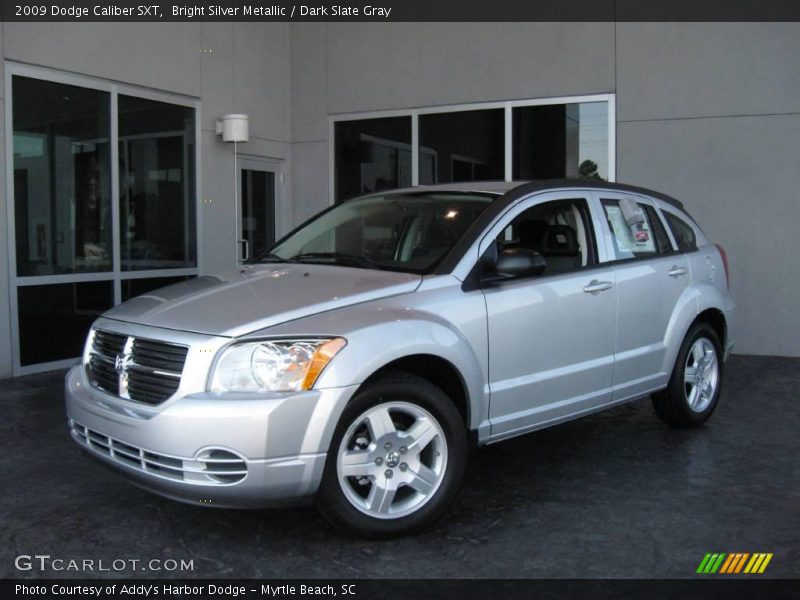 Bright Silver Metallic / Dark Slate Gray 2009 Dodge Caliber SXT