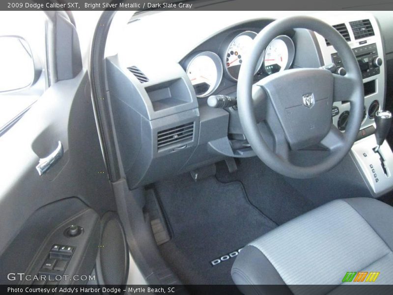 Bright Silver Metallic / Dark Slate Gray 2009 Dodge Caliber SXT