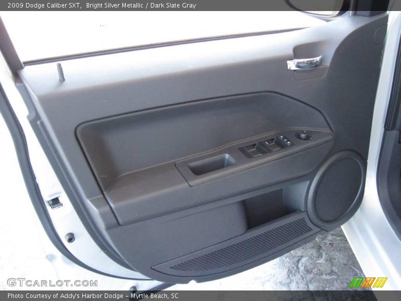 Bright Silver Metallic / Dark Slate Gray 2009 Dodge Caliber SXT