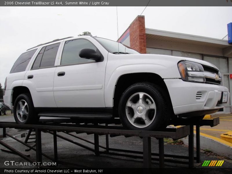 Summit White / Light Gray 2006 Chevrolet TrailBlazer LS 4x4
