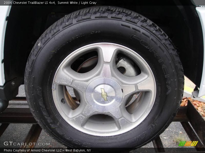 Summit White / Light Gray 2006 Chevrolet TrailBlazer LS 4x4