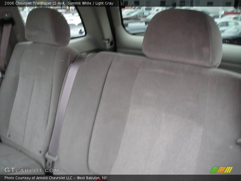 Summit White / Light Gray 2006 Chevrolet TrailBlazer LS 4x4
