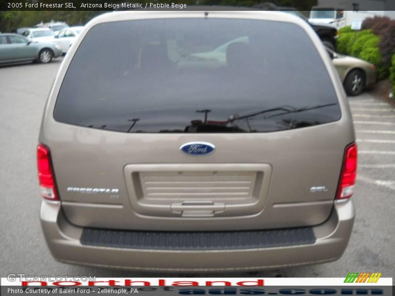 Arizona Beige Metallic / Pebble Beige 2005 Ford Freestar SEL