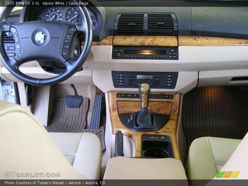 Alpine White / Sand Beige 2005 BMW X5 3.0i