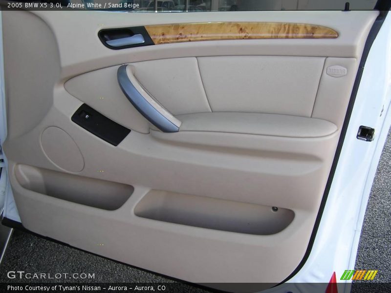 Alpine White / Sand Beige 2005 BMW X5 3.0i