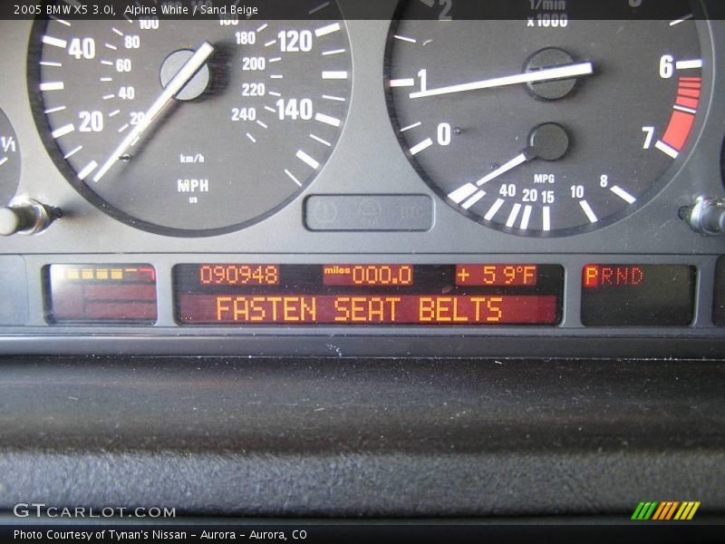 Alpine White / Sand Beige 2005 BMW X5 3.0i