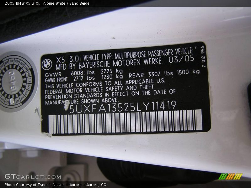 Alpine White / Sand Beige 2005 BMW X5 3.0i