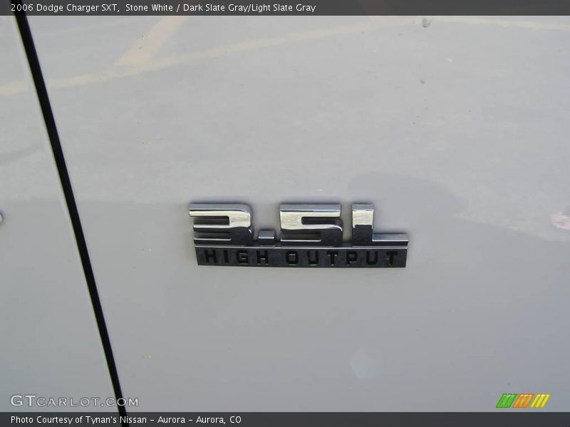 Stone White / Dark Slate Gray/Light Slate Gray 2006 Dodge Charger SXT