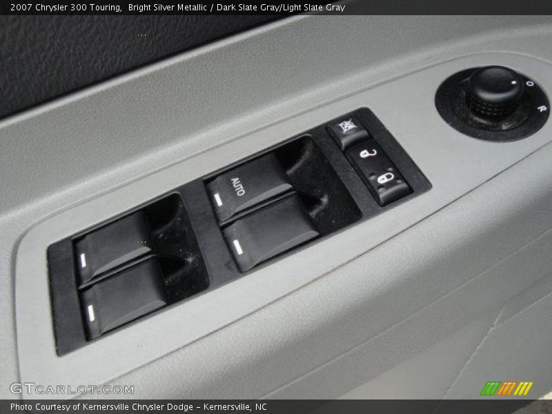 Bright Silver Metallic / Dark Slate Gray/Light Slate Gray 2007 Chrysler 300 Touring