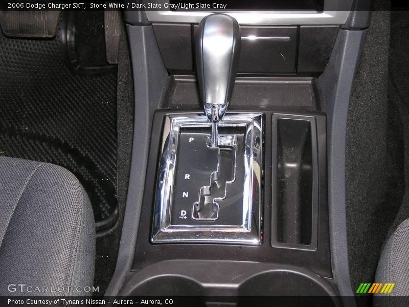 Stone White / Dark Slate Gray/Light Slate Gray 2006 Dodge Charger SXT