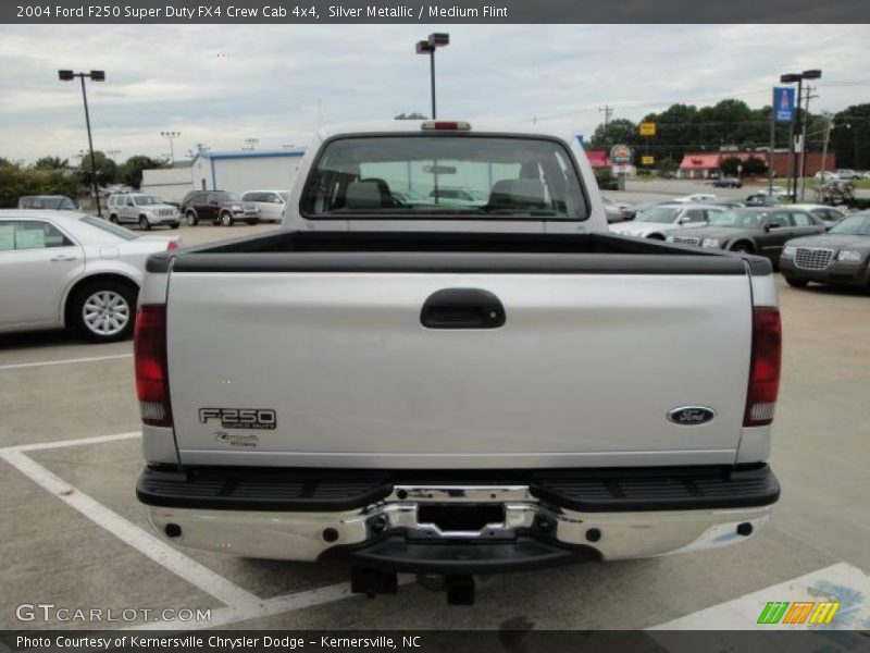 Silver Metallic / Medium Flint 2004 Ford F250 Super Duty FX4 Crew Cab 4x4
