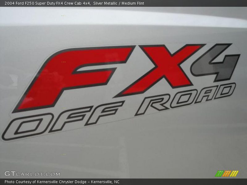 Silver Metallic / Medium Flint 2004 Ford F250 Super Duty FX4 Crew Cab 4x4