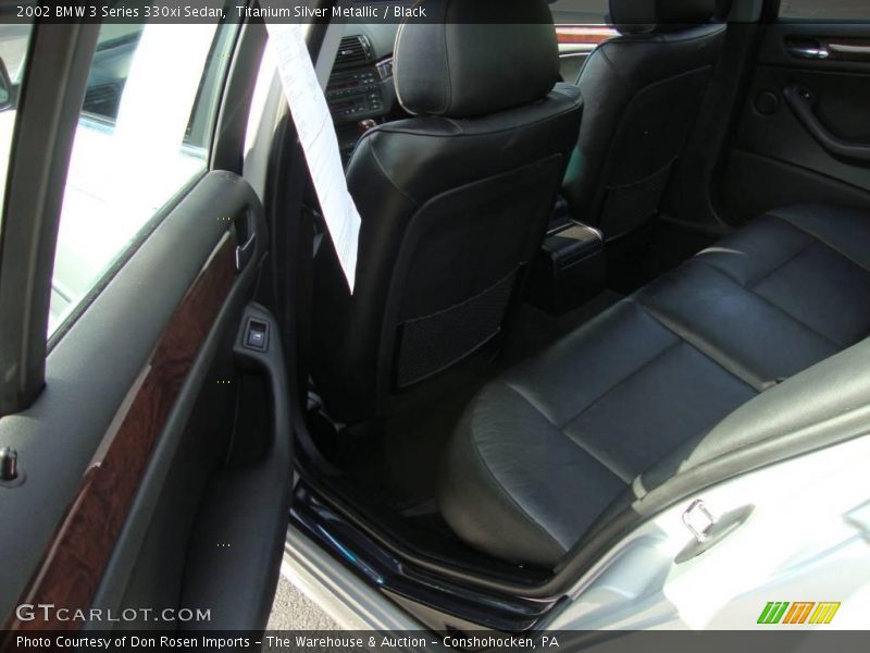 Titanium Silver Metallic / Black 2002 BMW 3 Series 330xi Sedan