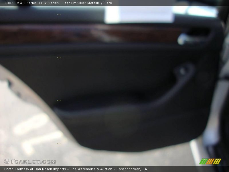Titanium Silver Metallic / Black 2002 BMW 3 Series 330xi Sedan