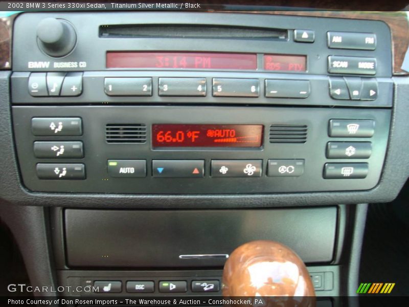 Titanium Silver Metallic / Black 2002 BMW 3 Series 330xi Sedan