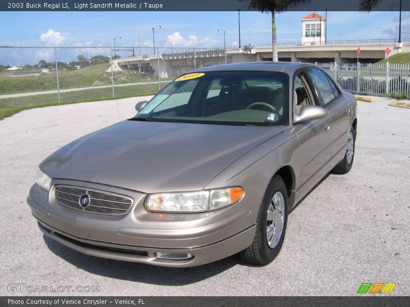 Light Sandrift Metallic / Taupe 2003 Buick Regal LS