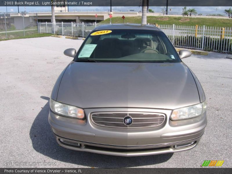 Light Sandrift Metallic / Taupe 2003 Buick Regal LS