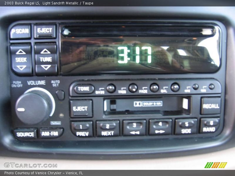 Light Sandrift Metallic / Taupe 2003 Buick Regal LS