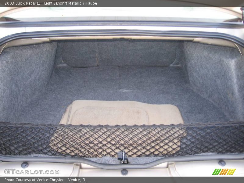Light Sandrift Metallic / Taupe 2003 Buick Regal LS