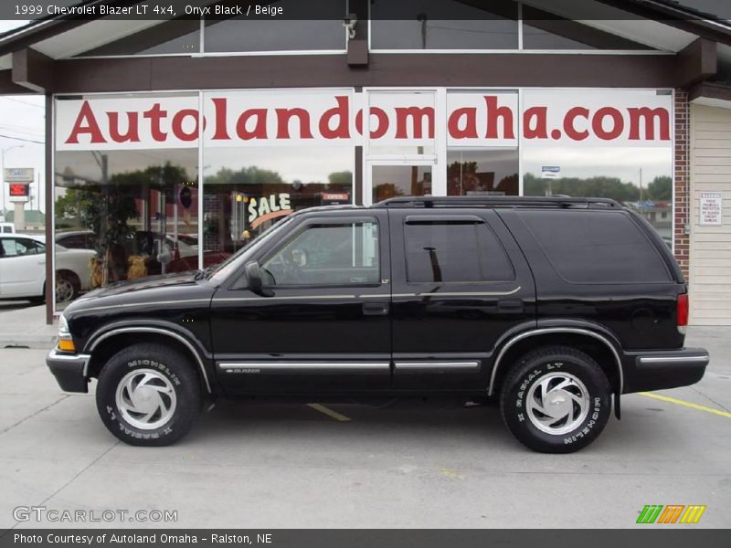 Onyx Black / Beige 1999 Chevrolet Blazer LT 4x4