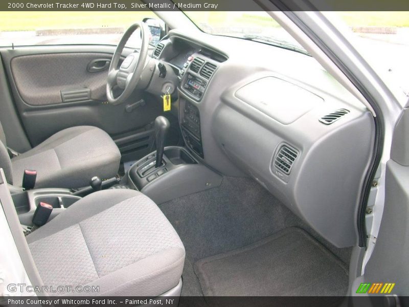 Silver Metallic / Medium Gray 2000 Chevrolet Tracker 4WD Hard Top