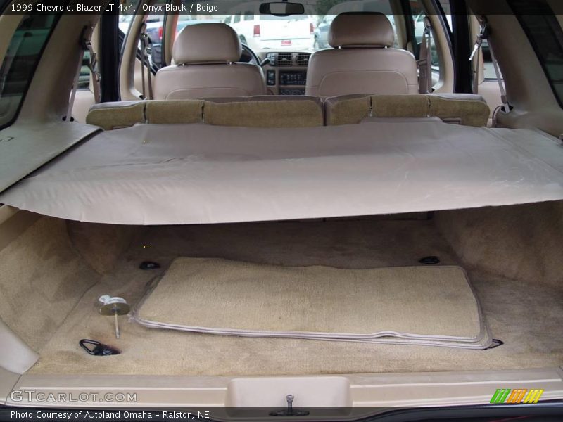Onyx Black / Beige 1999 Chevrolet Blazer LT 4x4